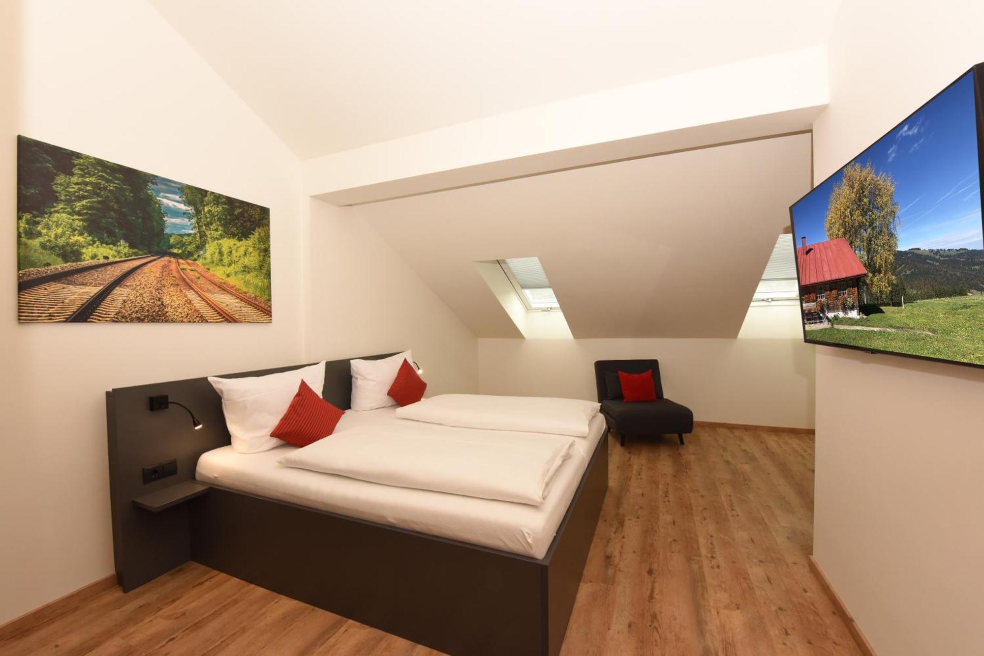 Hotel Am Gleis 1 ゾントホーフェン エクステリア 写真